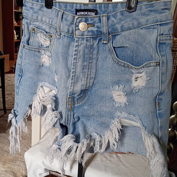 Distressed Denim Jean Shorts Size US Small/ UK Size 6 - Picture 2 of 4